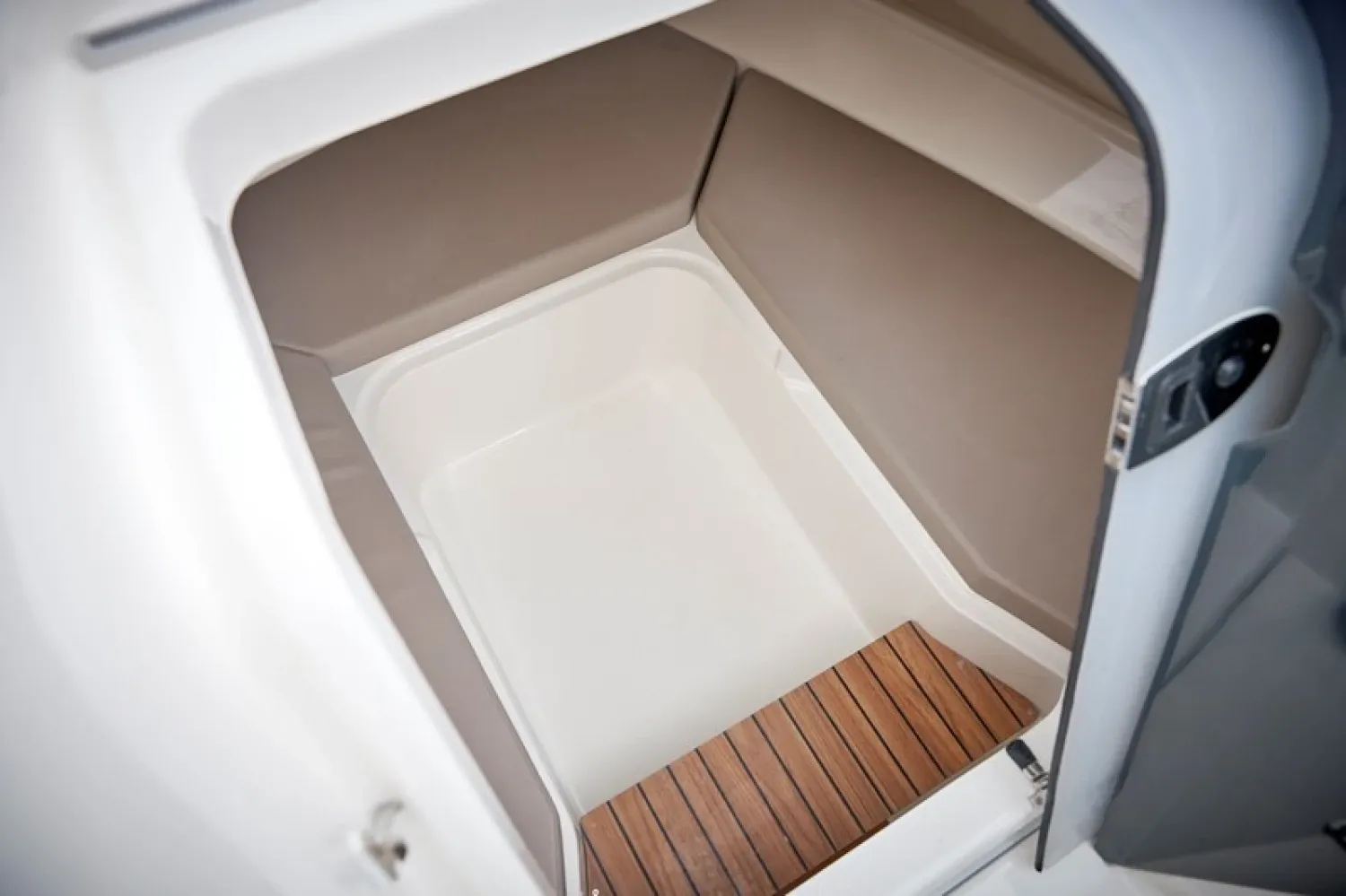 WeSea-Boats-684c0024b0386.webp
