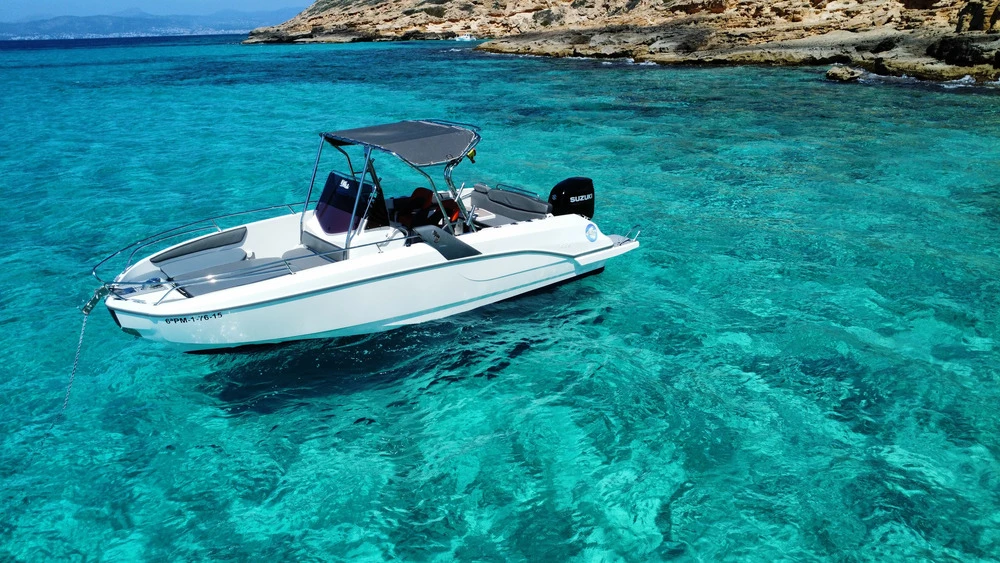 WeSea-Boats-AUROLI-67fb8649ec9ec.webp