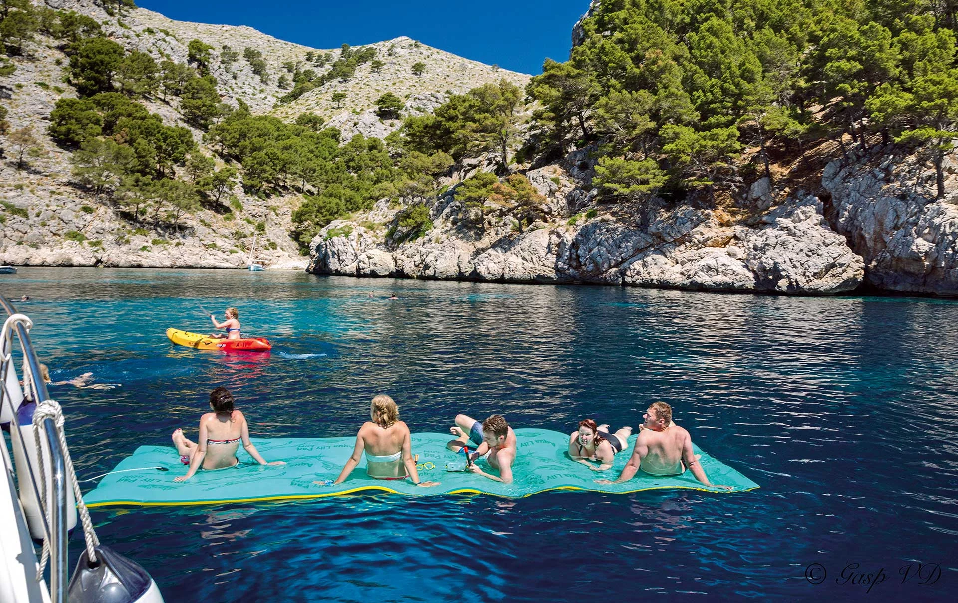 WeSea-Boats-Anacaona-2-680382716373c.webp