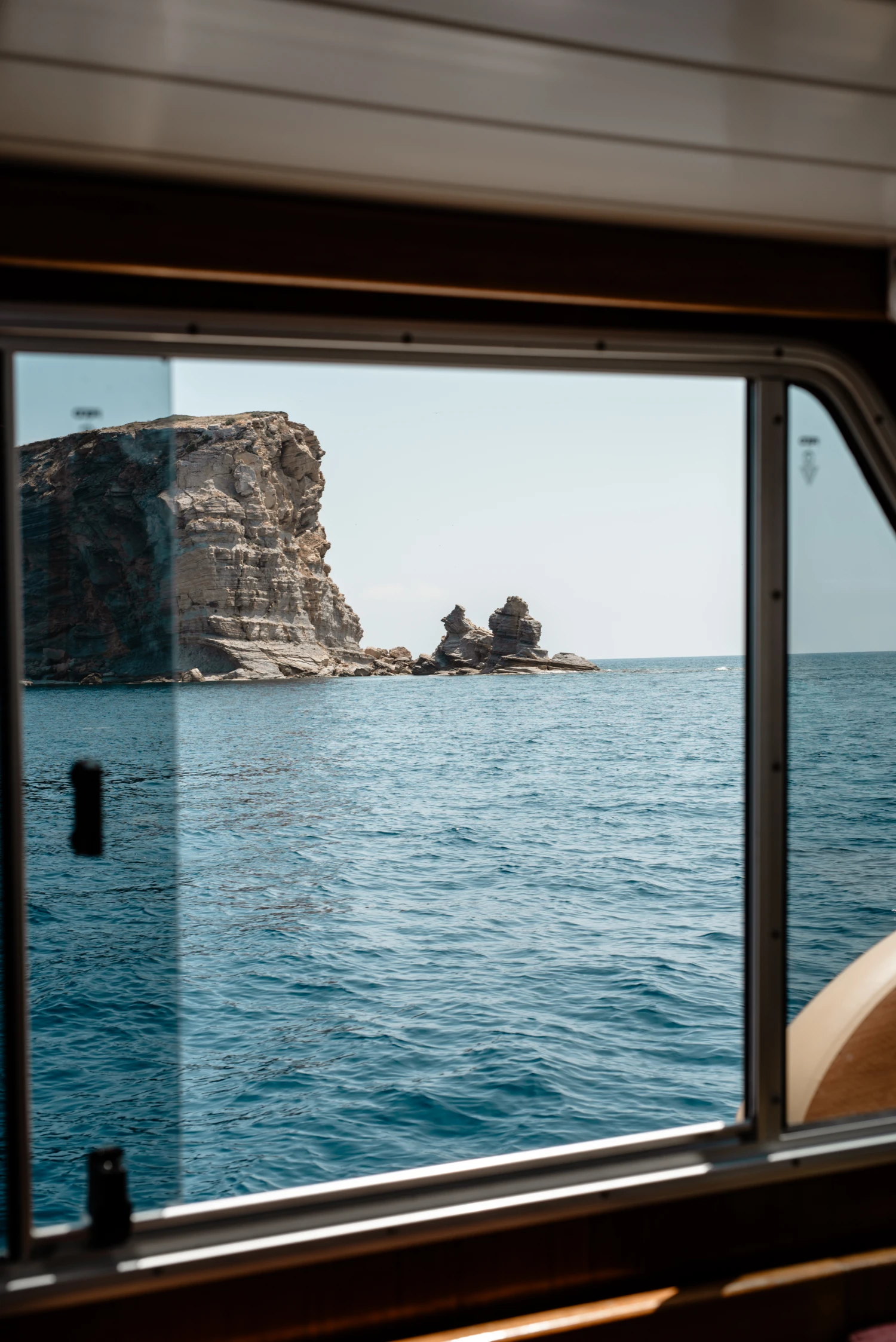 WeSea-Boats-Aruna-684efb1148ef1.webp