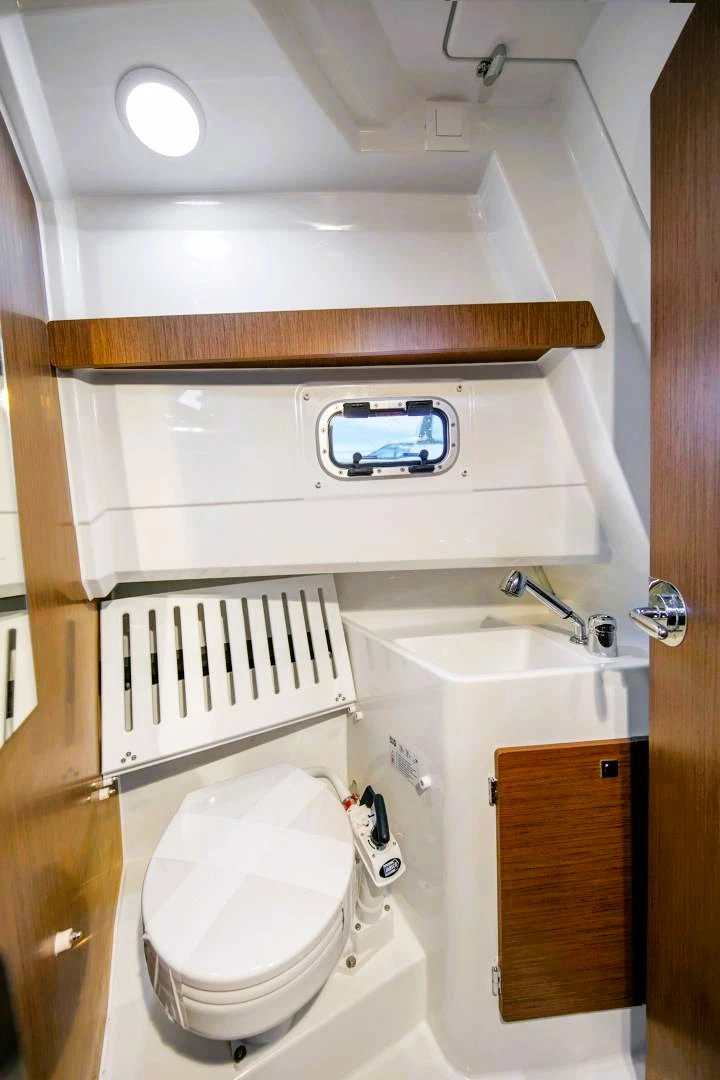 WeSea-Boats-Biba-II-6817ae724ed5f.webp