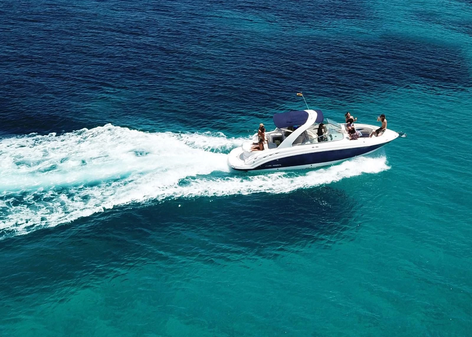 WeSea-Boats-Blue-Velvet-67e2a00b86b4c.webp