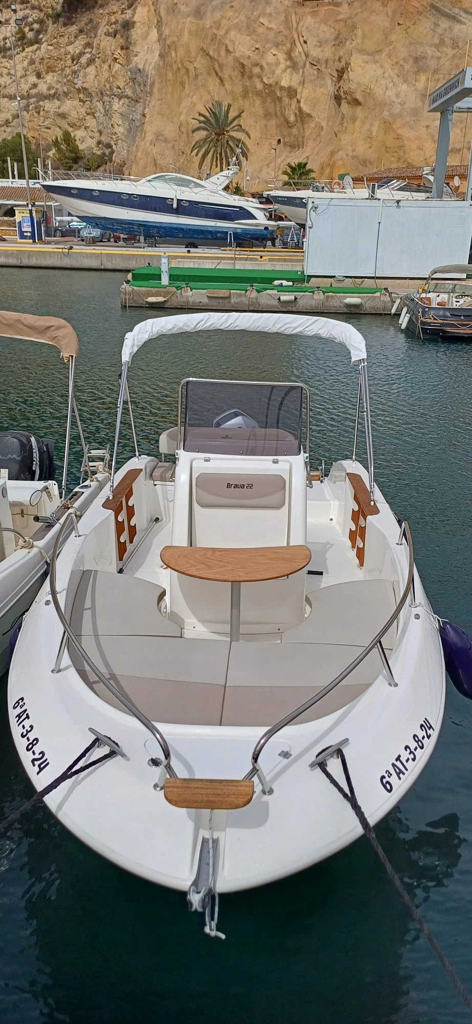 WeSea-Boats-Bravo-0-67f2f8544ab00.webp