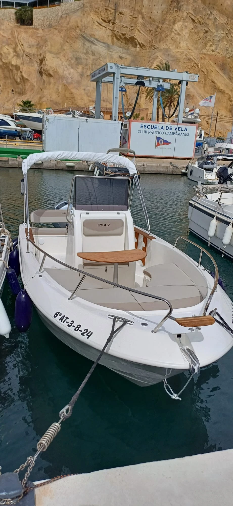 WeSea-Boats-Bravo-0-67f2f855021b2.webp
