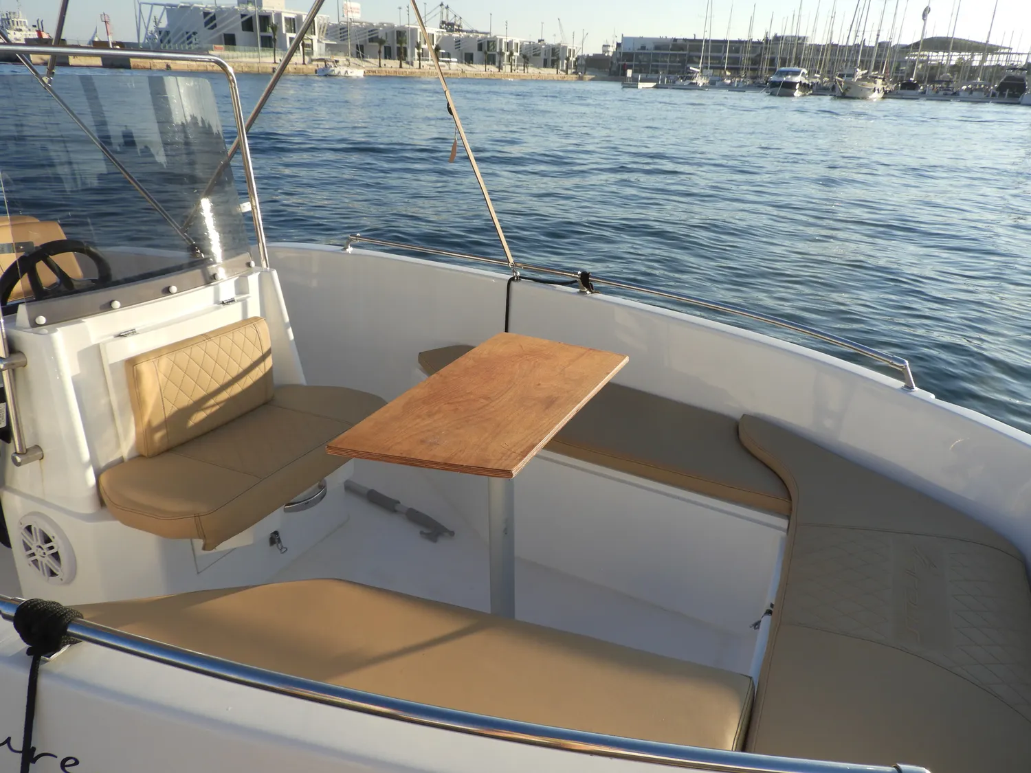 WeSea-Boats-Delphis-6846caf08a191.webp