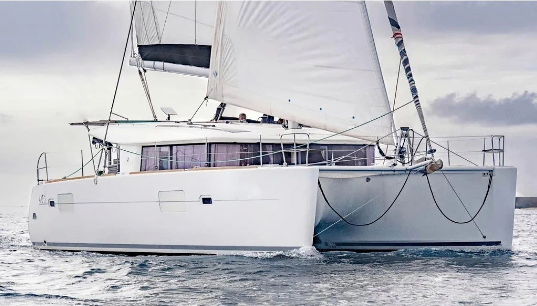 WeSea-Boats-Esmeralda-67fe38b89f750.webp