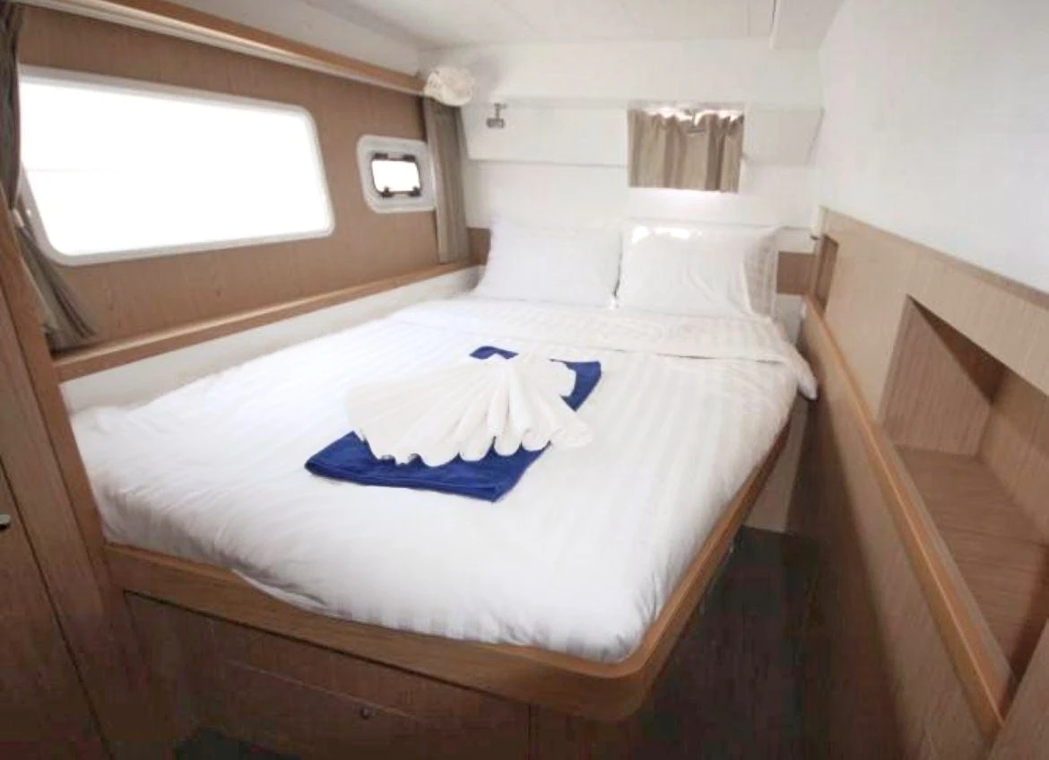 WeSea-Boats-Esmeralda-67fe38cdd3c74.webp