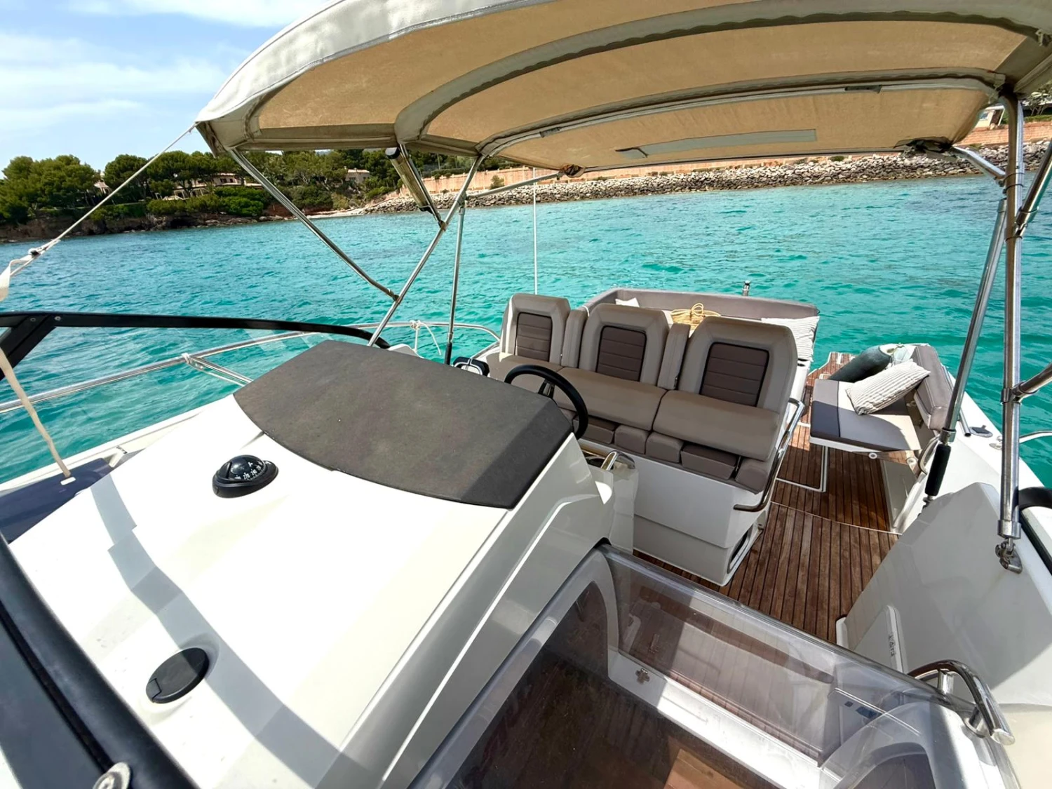 WeSea-Boats-Formentera-68582f7bbeb25.webp