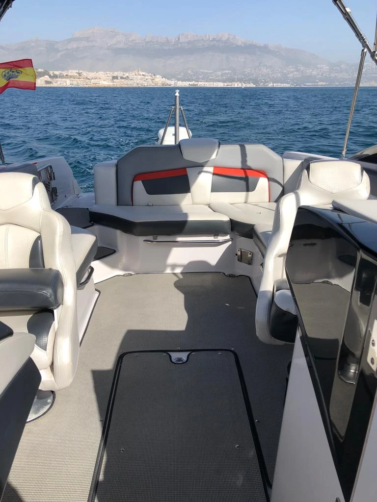 WeSea-Boats-Fourwinns-67f557d75ad22.webp