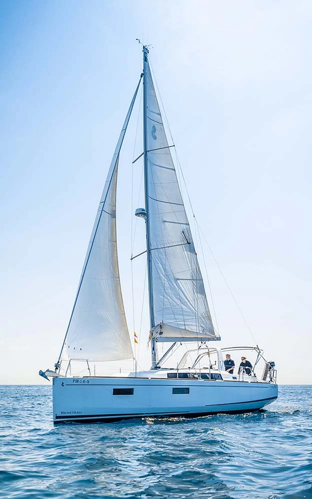 WeSea-Boats-Full-Moon-68122b99ad9c0.webp