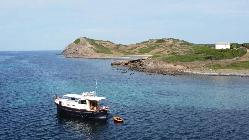 WeSea-Boats-Ginjol-ll-67f3a0d85a3da.webp