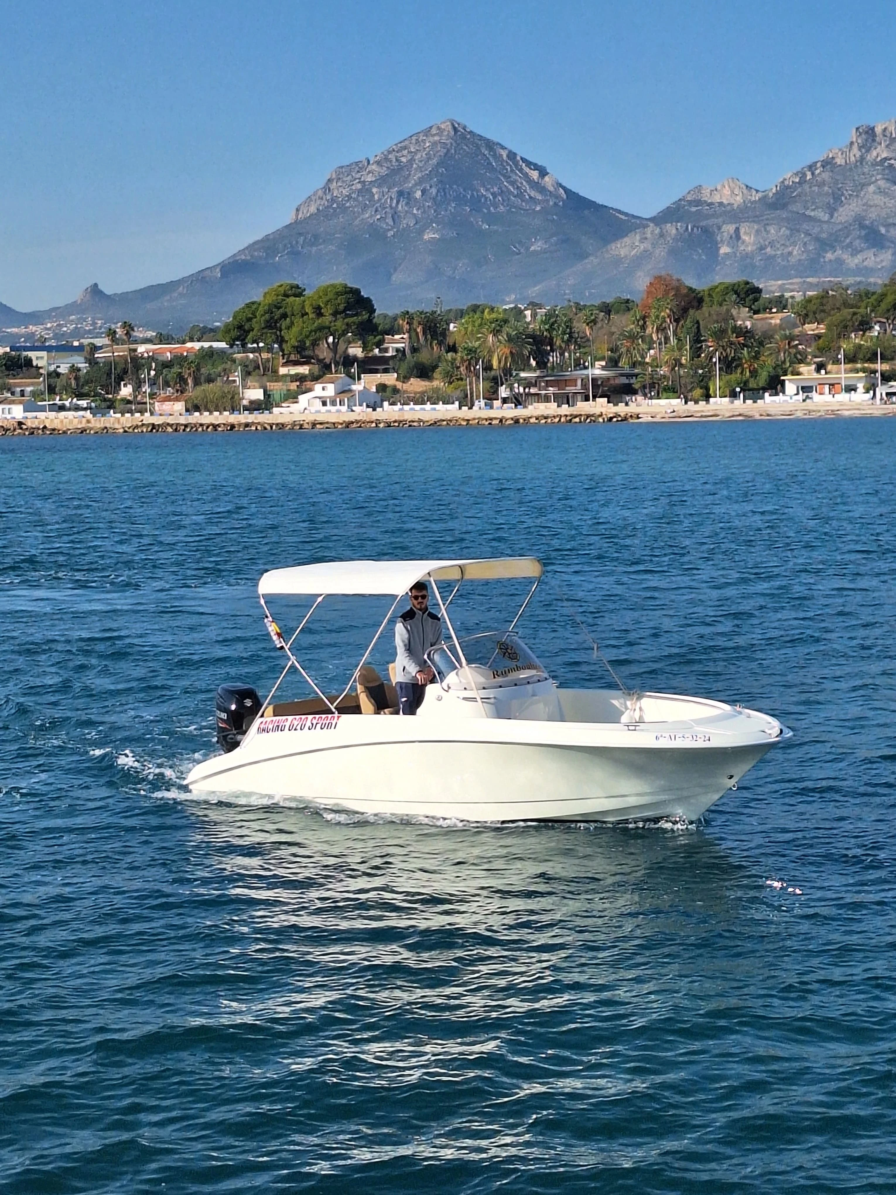 WeSea-Boats-ISLA-CRISTINA-67f3f2787956b.webp