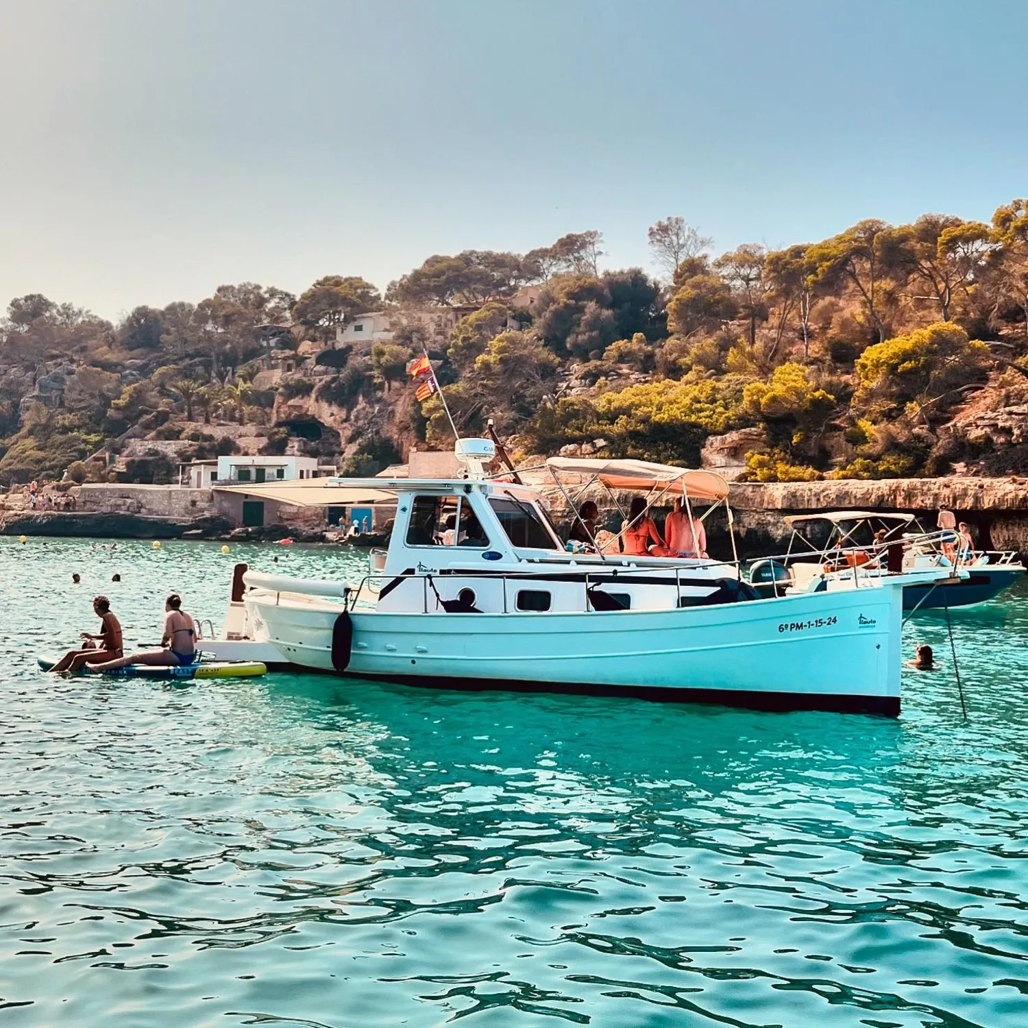 WeSea-Boats-Llampada-dos-68474b09612d4.webp