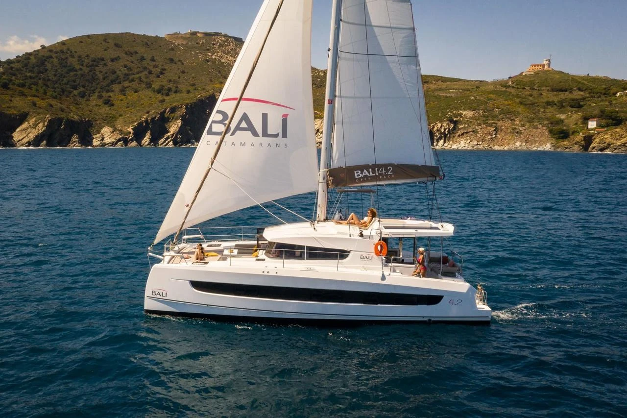 WeSea-Boats-Loxarel-67c96e7f71da7.webp