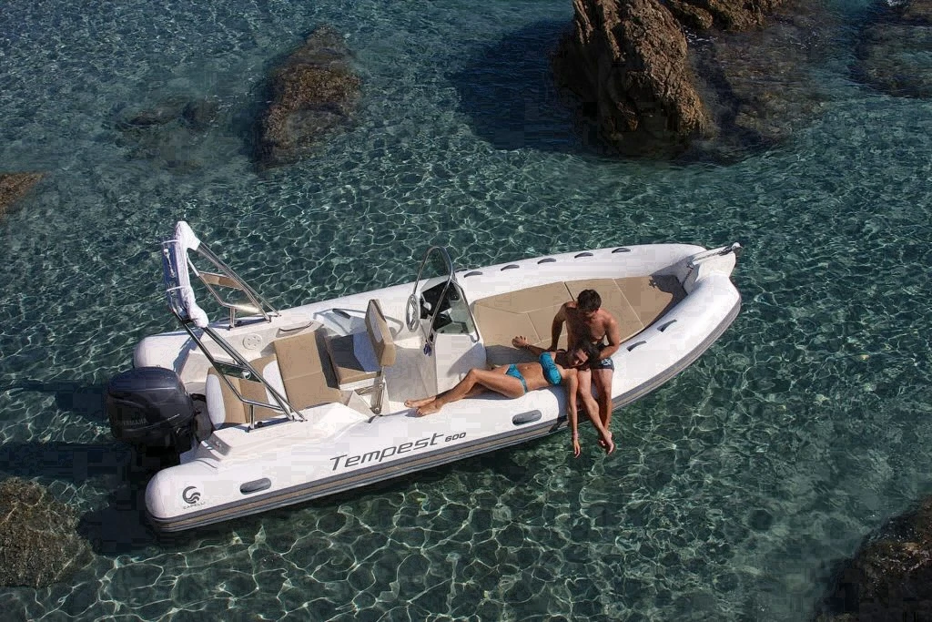 WeSea-Boats-MAUI-68001e6eec873.webp