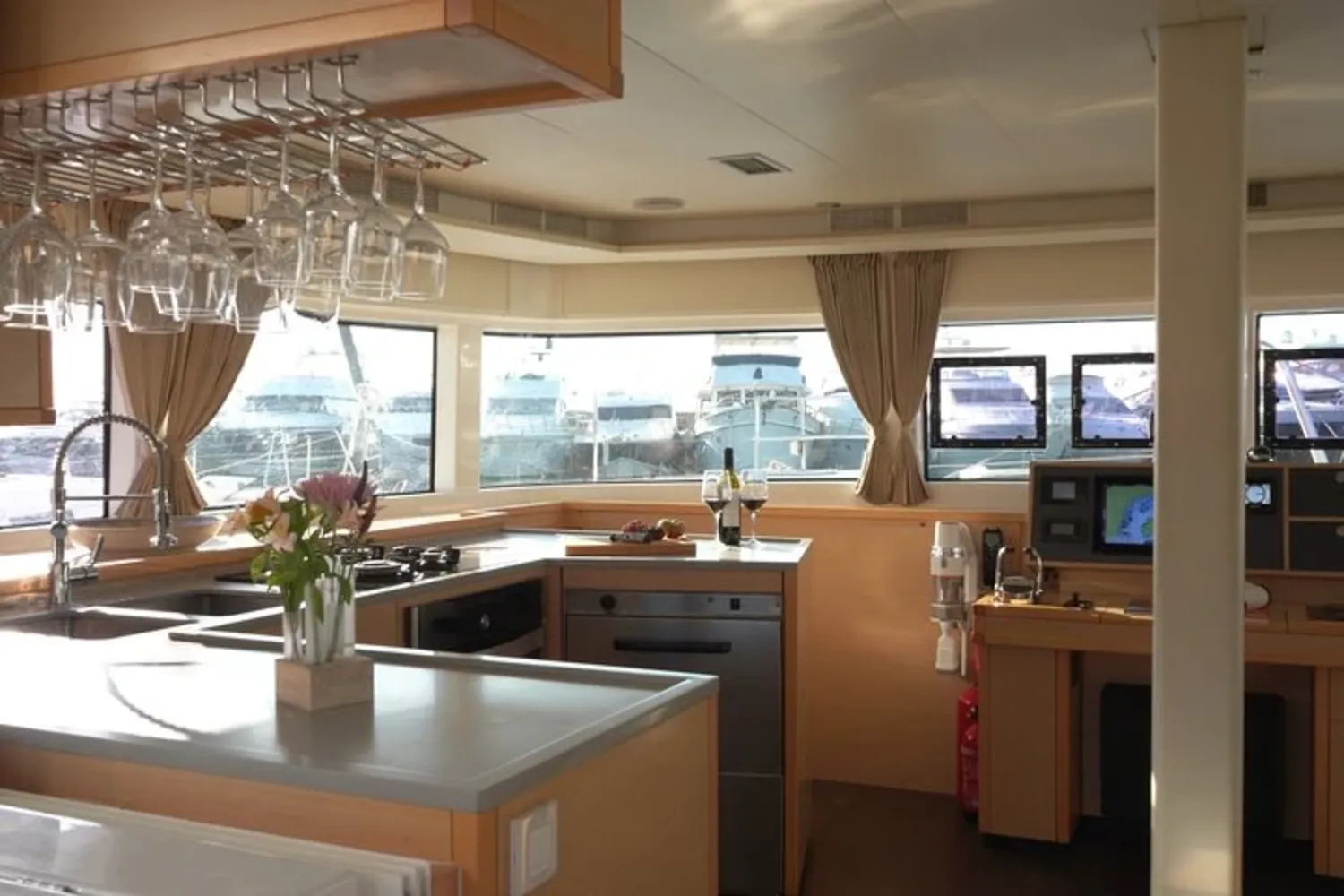 WeSea-Boats-MY-ONE-6847ee2e08ca3.webp