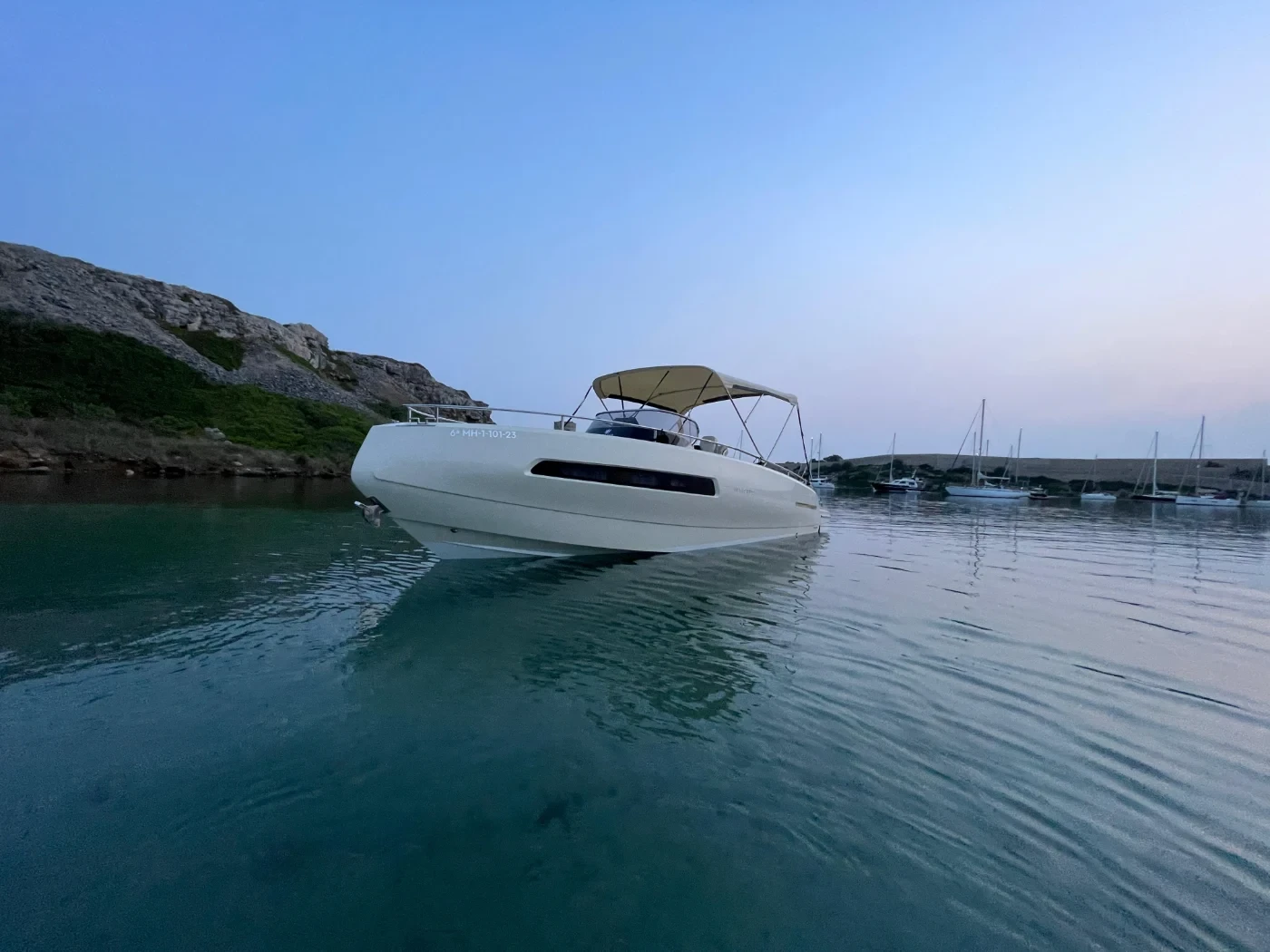 WeSea-Boats-MY-V-67f693647e0dc.webp