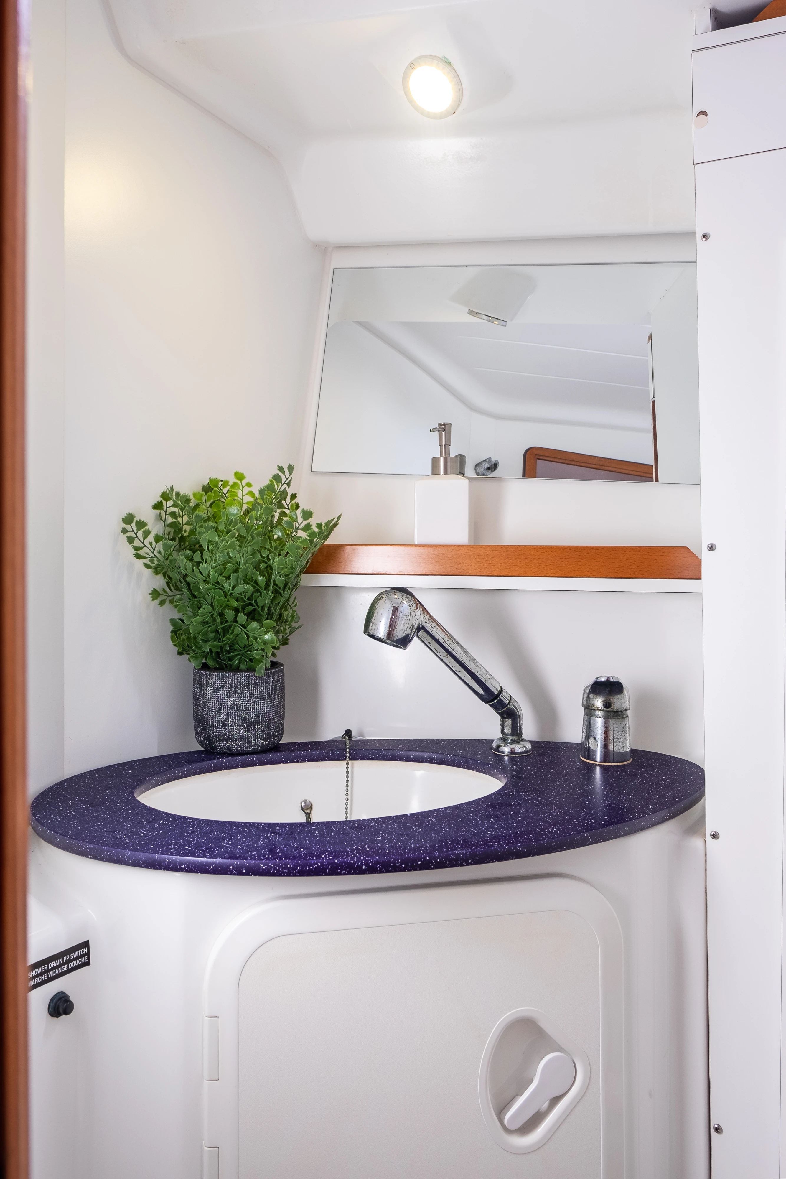 WeSea-Boats-Mistral-683364a4350ac.webp