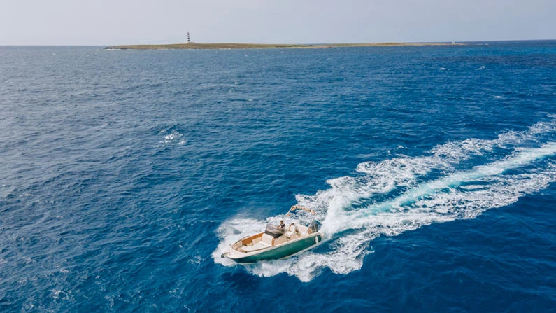 WeSea-Boats-My-IV-67f40ff47d7de.webp