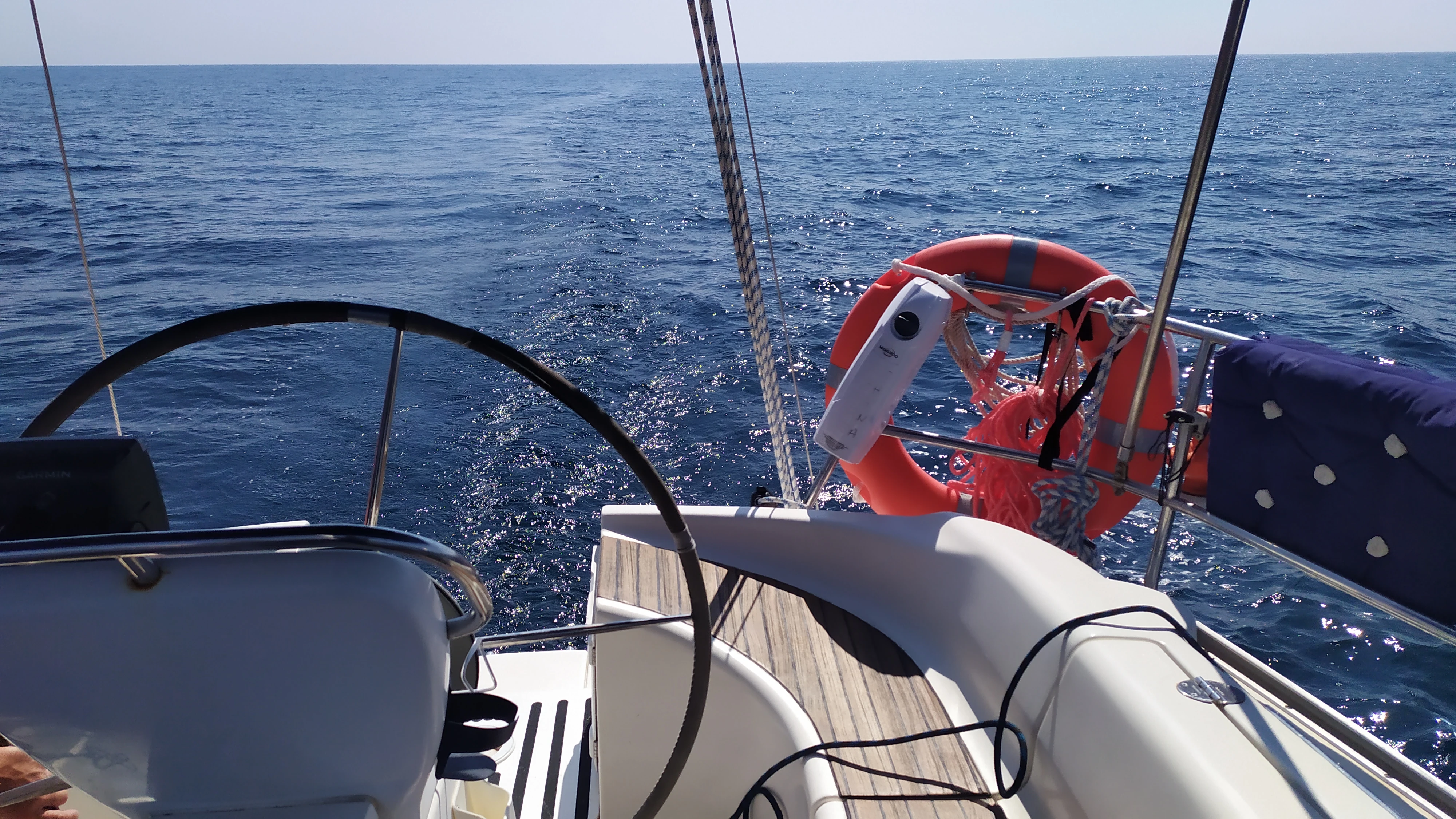 WeSea-Boats-Ohana-6811f33e11023.webp