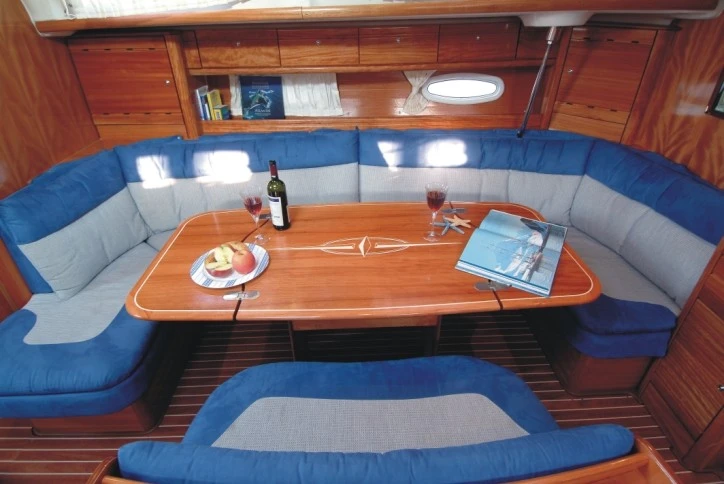 WeSea-Boats-PERSEAS-67e6b90bd7fbe.webp