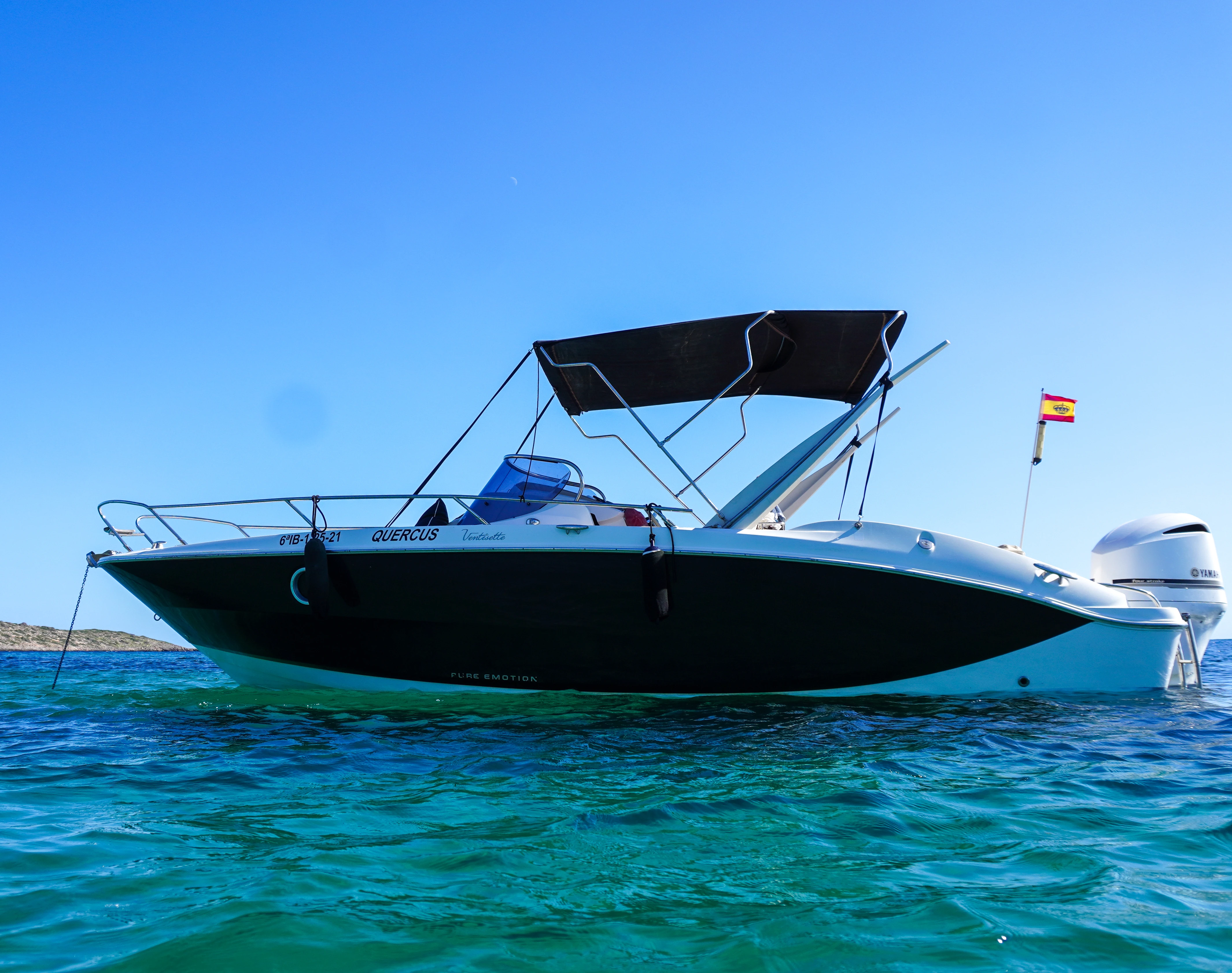 WeSea-Boats-Quercus-67db353aa55b1.webp