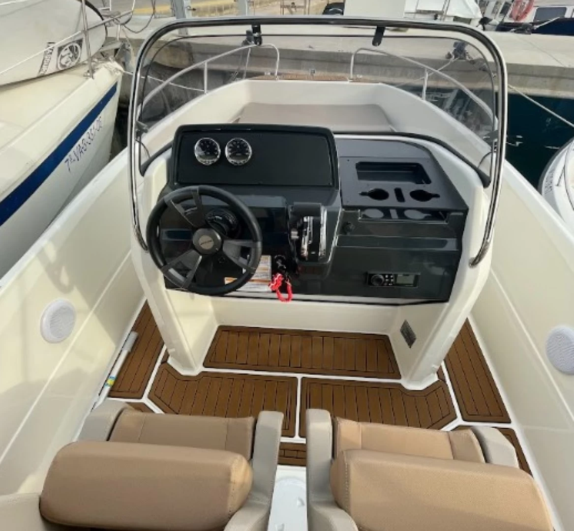 WeSea-Boats-Quicksilver-6808b73e8b2a6.webp