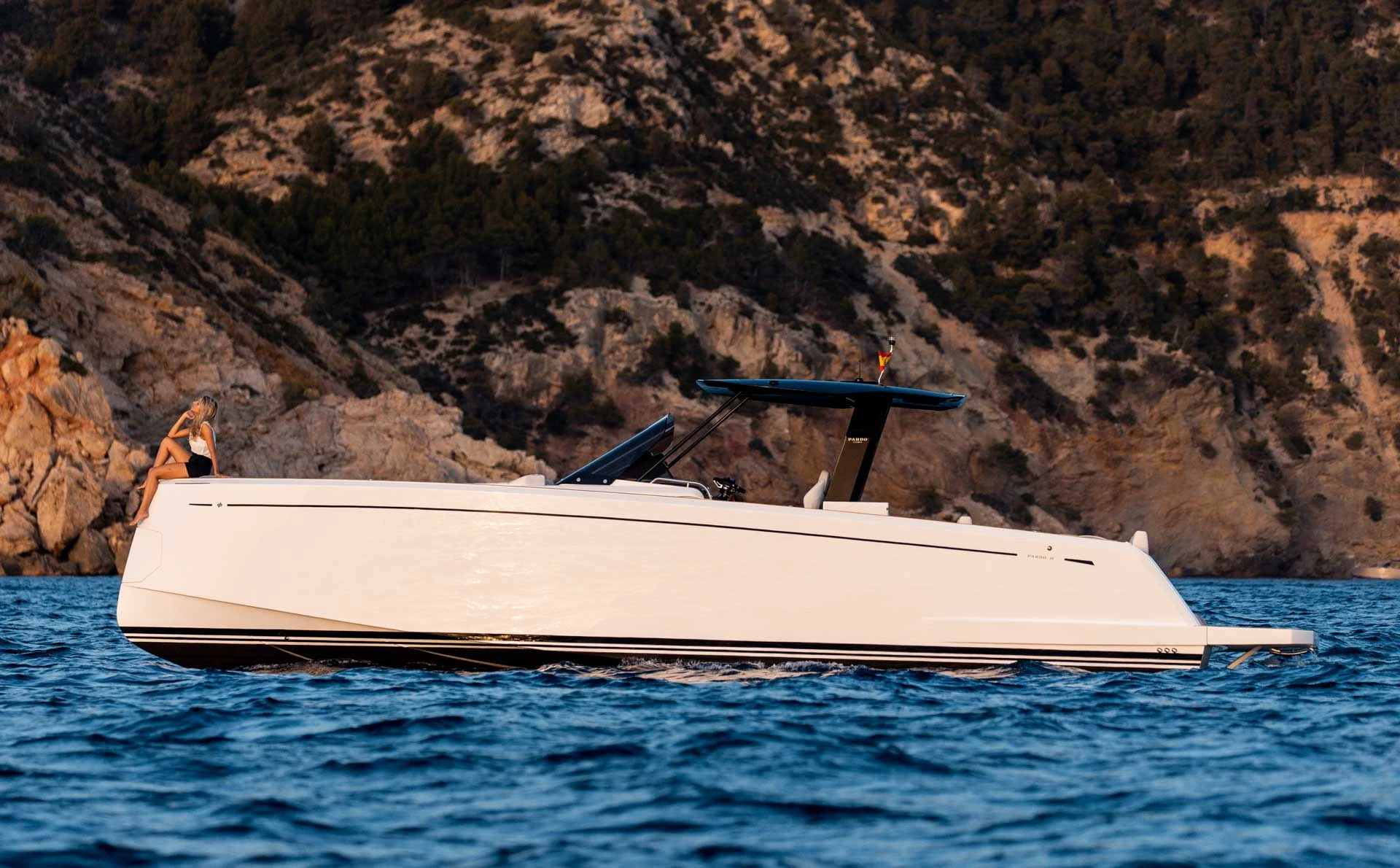 WeSea-Boats-Roll-67f778c430656.webp