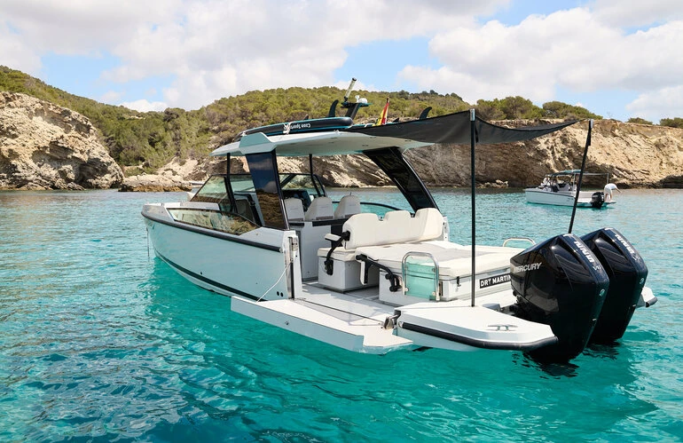 WeSea-Boats-Saxdor-320-67f77b8420ebe.webp