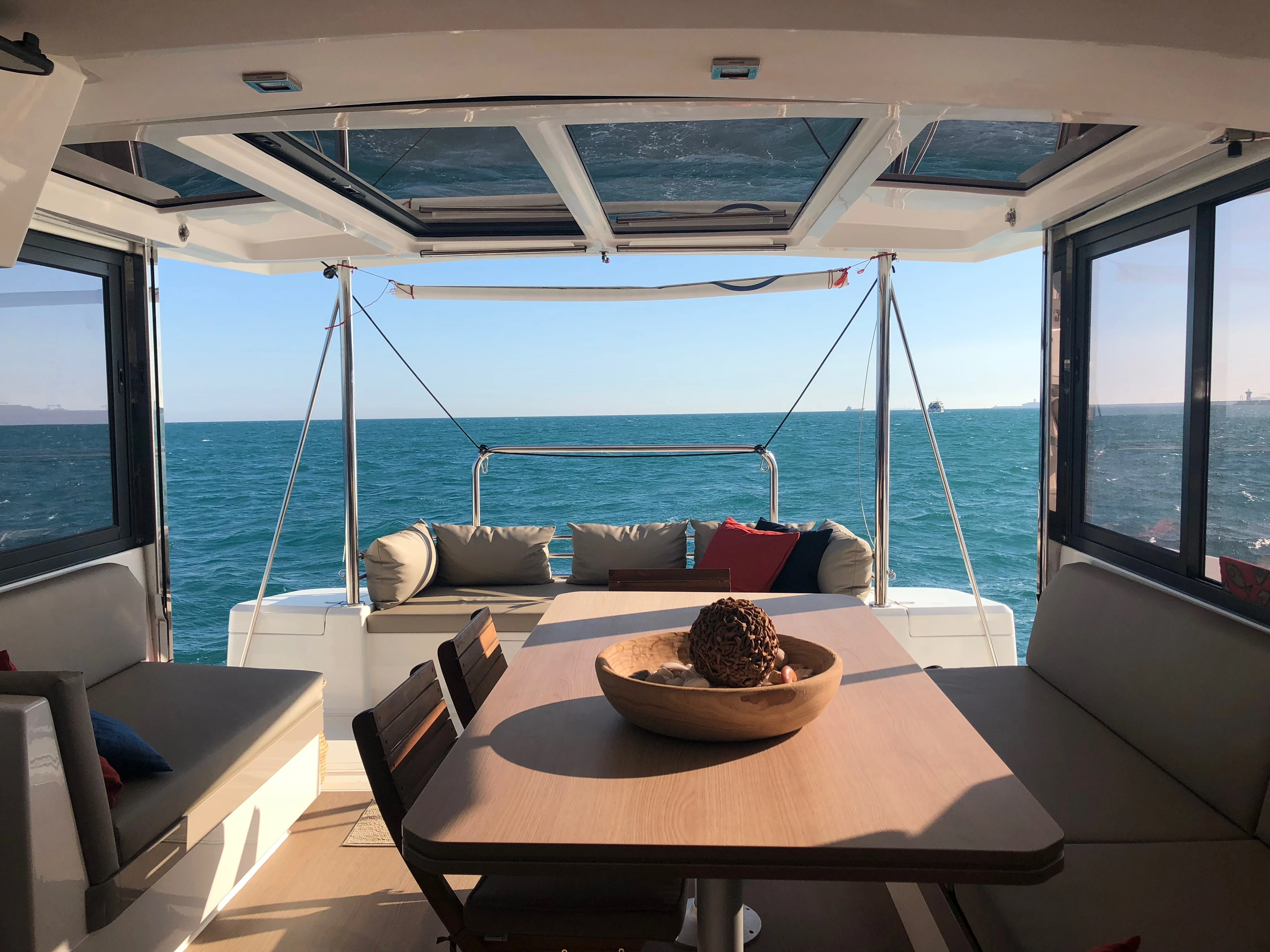 WeSea-Boats-Serena-680f4273dc4af.webp