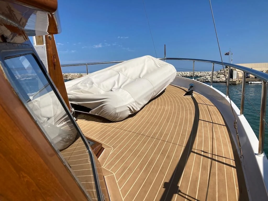 WeSea-Boats-Shamrock-681258f0e7cbd.webp