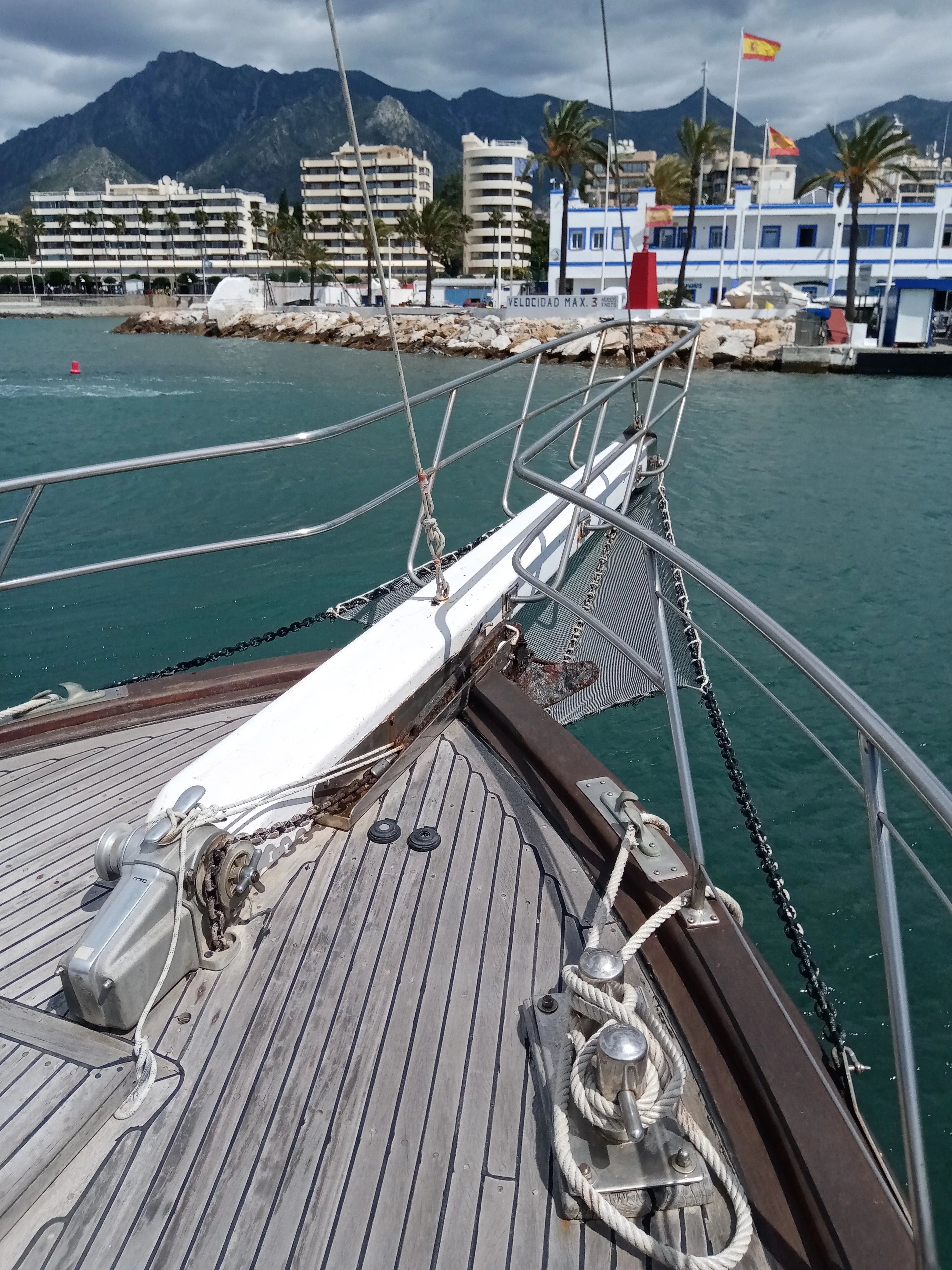 WeSea-Boats-Suite-del-Mar-6830ad9a3bc90.webp