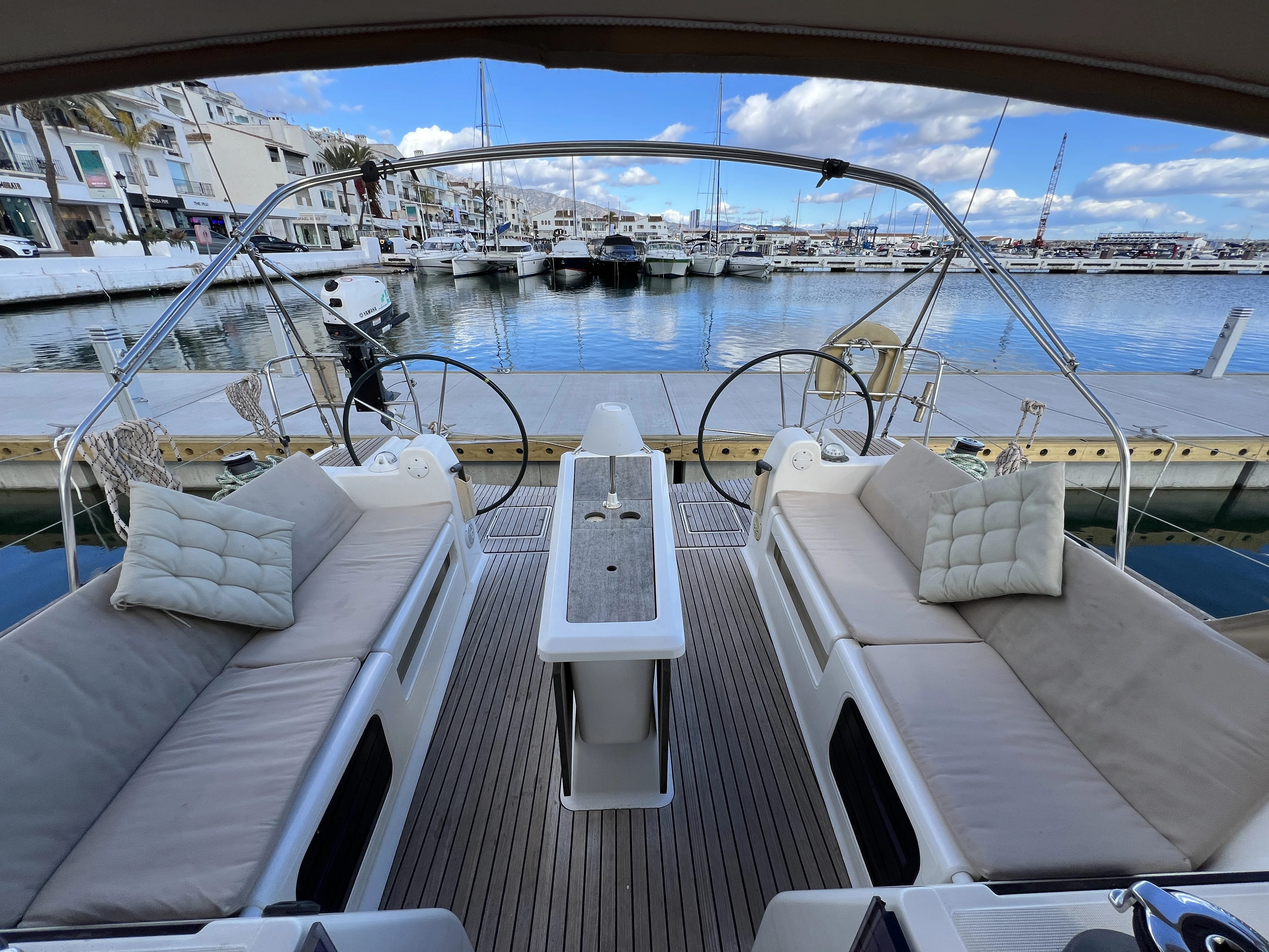 WeSea-Boats-Varuna-682c650f143aa.webp