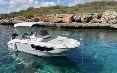 🚤 Enjoy aboard the Idea 70.2! 🌊