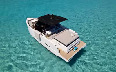 Private Boat Trip Around Ibiza & Formentera · De Antonio 28 Open Habeas Corpus