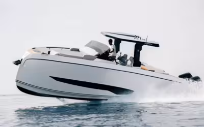 Luxury Boat Charter in Ibiza: Relax & Explore Paradise