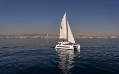 Barcelona in Luxury: Private Bali 4.2 Catamaran