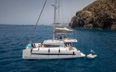 Private Catamaran in Marbella Puerto Banús · 4h Charters, Full Day & Sunset Cruise