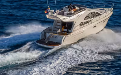 🛳️ Yate en Cala Mondragó