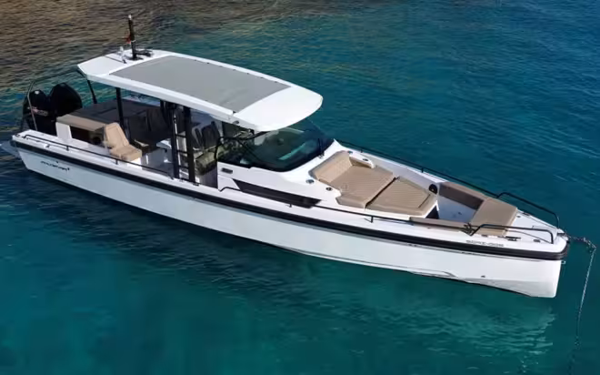 uploads/boats/WeSea-Boats-AXOPAR-37-SUN-TOP-69810ca8d544e.avif