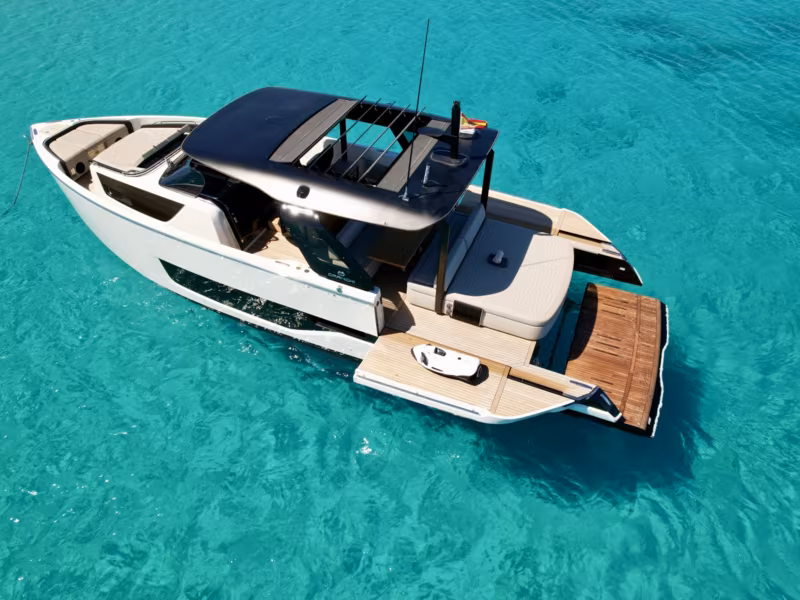 uploads/boats/WeSea-Boats-Cranchi-A46-6960e90f4ad1c.avif
