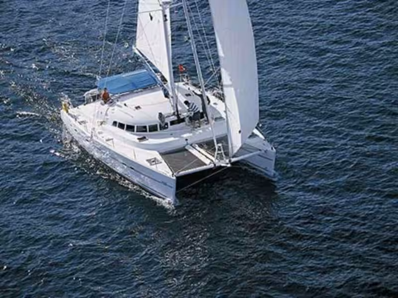 uploads/boats/WeSea-Boats-Sea-Cat-69665f9997d27.avif