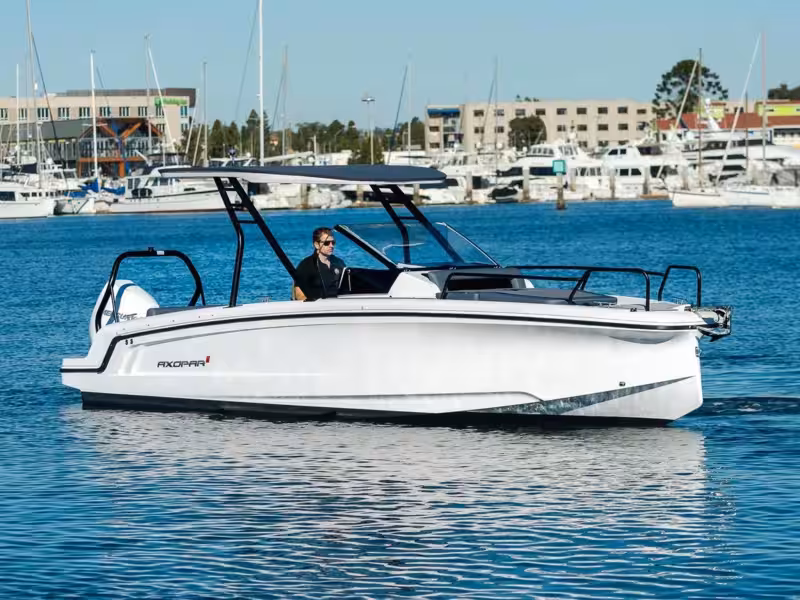 uploads/boats/axopar-25-6634db100b305.avif
