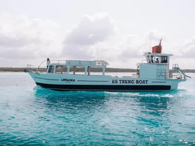 WeSea-Boats-Es-Trenc-Boat-67d82b4d6cd6a.webp